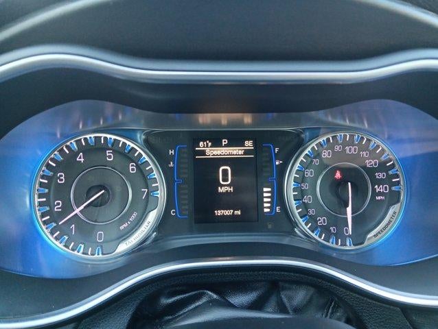 2016 Chrysler 200 Limited