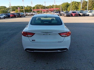 2016 Chrysler 200 Limited