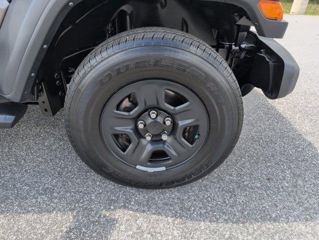 2024 Jeep Gladiator Sport