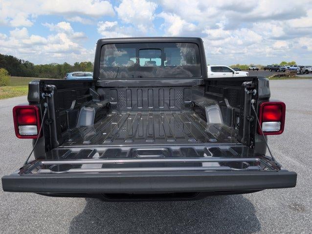 2024 Jeep Gladiator Sport