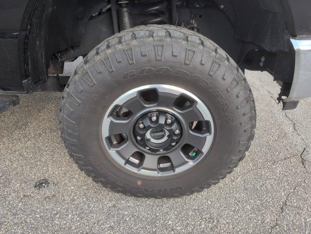 2024 Ford Super Duty F-250 SRW Lariat Tremor