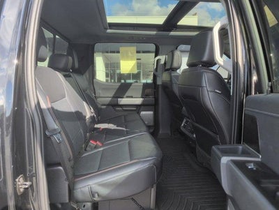 2024 Ford Super Duty F-250 SRW Lariat Tremor