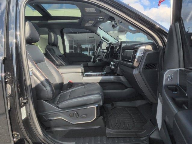 2024 Ford Super Duty F-250 SRW Lariat Tremor