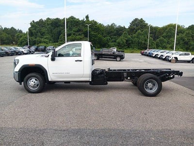 2026 GMC Sierra 3500 HD Chassis Cab Pro