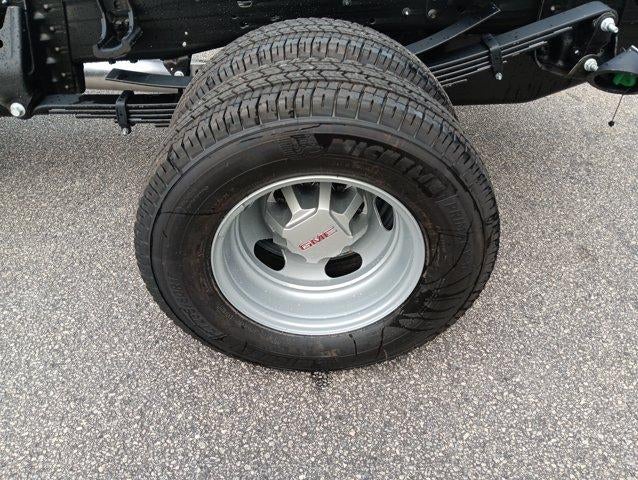 2026 GMC Sierra 3500 HD Chassis Cab Pro