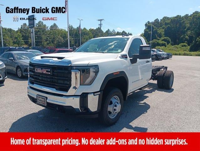 2026 GMC Sierra 3500 HD Chassis Cab Pro