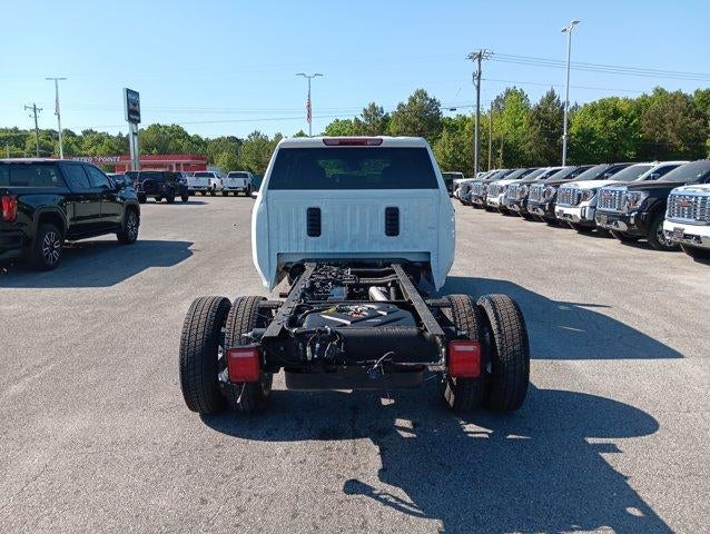 2026 GMC Sierra 3500 HD Chassis Cab Pro