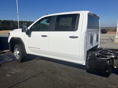 2026 GMC Sierra 3500 HD Chassis Cab Pro