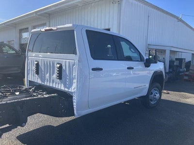 2026 GMC Sierra 3500 HD Chassis Cab Pro