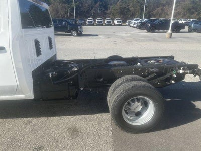 2026 GMC Sierra 3500 HD Chassis Cab Pro