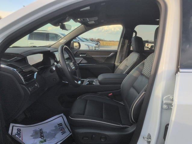 2025 GMC Acadia FWD Denali