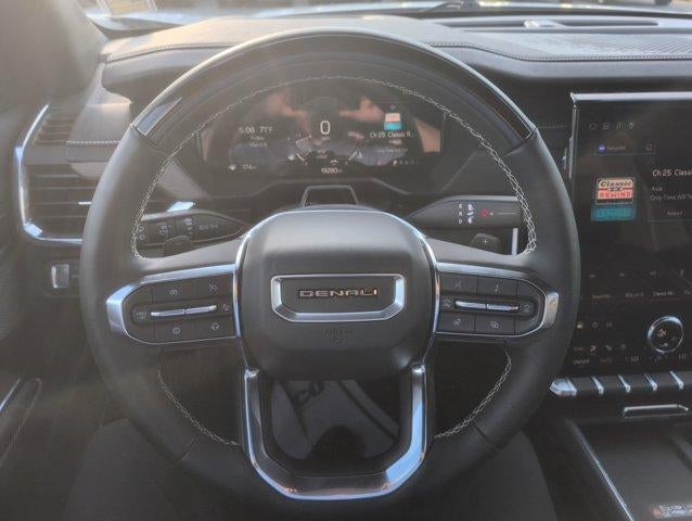 2025 GMC Acadia FWD Denali