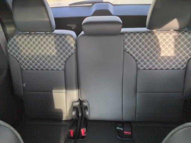 2025 GMC Acadia FWD Denali