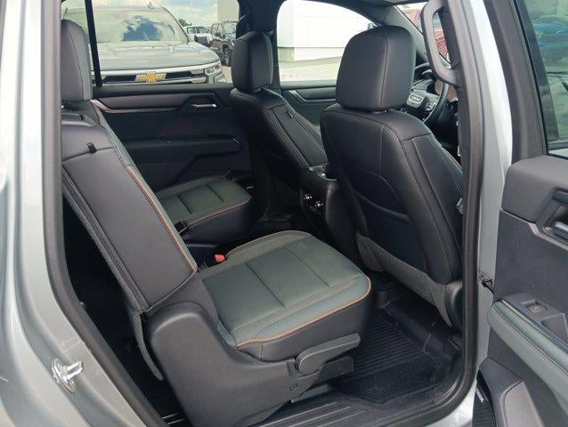 2024 GMC Acadia AWD AT4