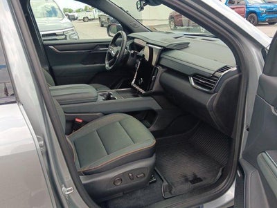 2024 GMC Acadia AWD AT4