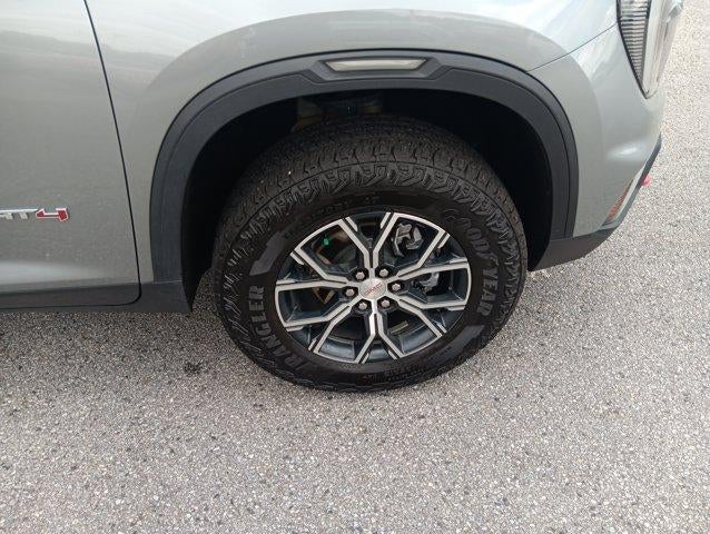 2024 GMC Acadia AWD AT4