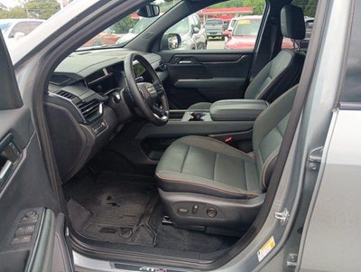 2024 GMC Acadia AWD AT4