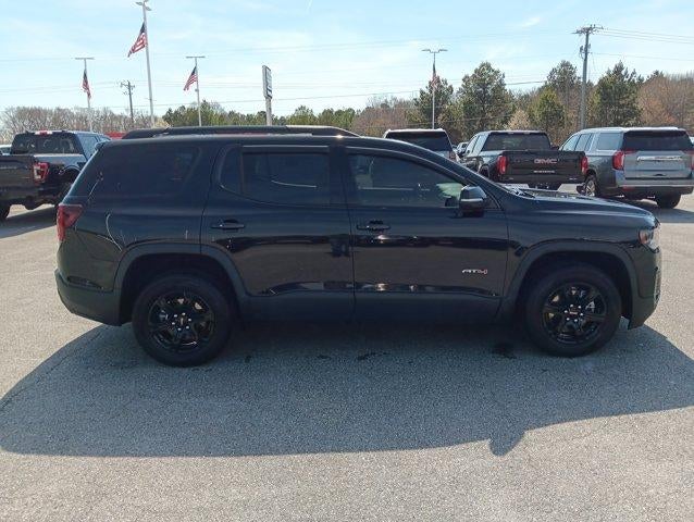 2022 GMC Acadia AT4
