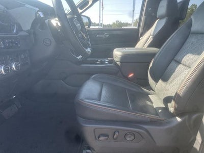 2025 GMC Yukon AT4