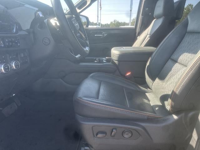 2025 GMC Yukon AT4