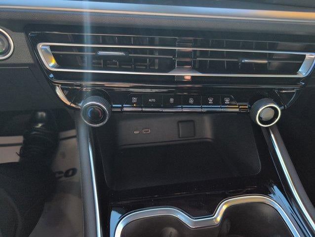 2024 Chevrolet Traverse FWD LS