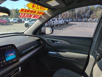 2024 Chevrolet Traverse FWD LS