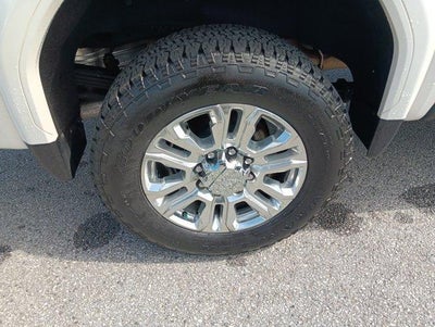2025 GMC Sierra 2500 HD Denali