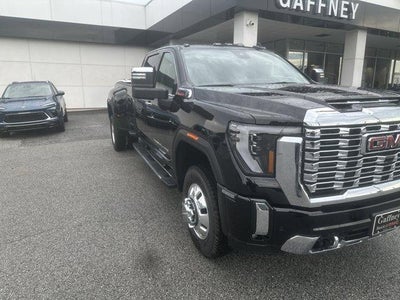 2026 GMC Sierra 3500 HD Denali DRW