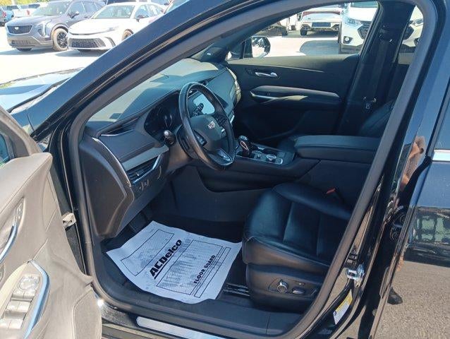 2019 Cadillac XT4 FWD Premium Luxury