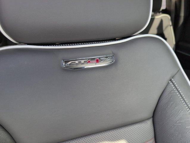 2025 GMC Sierra 1500 AT4X