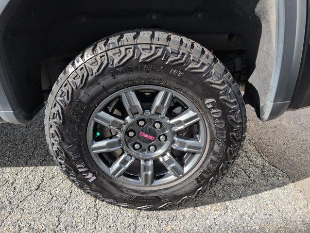 2025 GMC Sierra 1500 AT4X