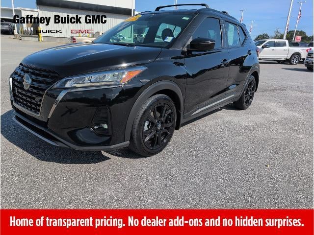 2021 Nissan Kicks SR