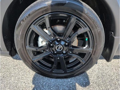2021 Nissan Kicks SR