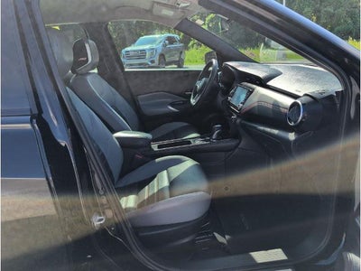 2021 Nissan Kicks SR