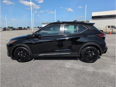 2021 Nissan Kicks SR