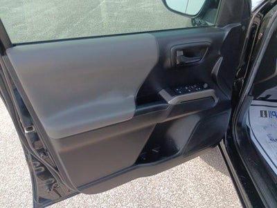 2022 Toyota Tacoma 4WD SR5