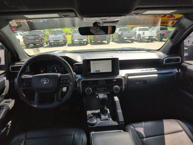 2024 Toyota Tacoma 4WD SR5