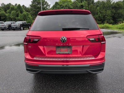 2023 Volkswagen Tiguan SE