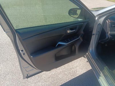 2015 Toyota Camry SE