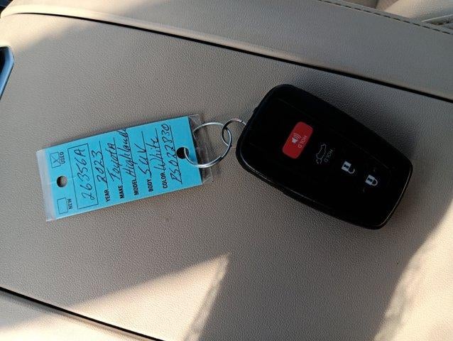 2023 Toyota Highlander Limited