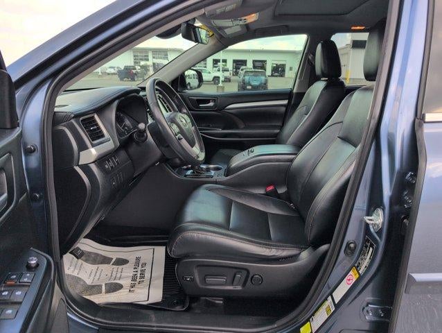 2018 Toyota Highlander SE