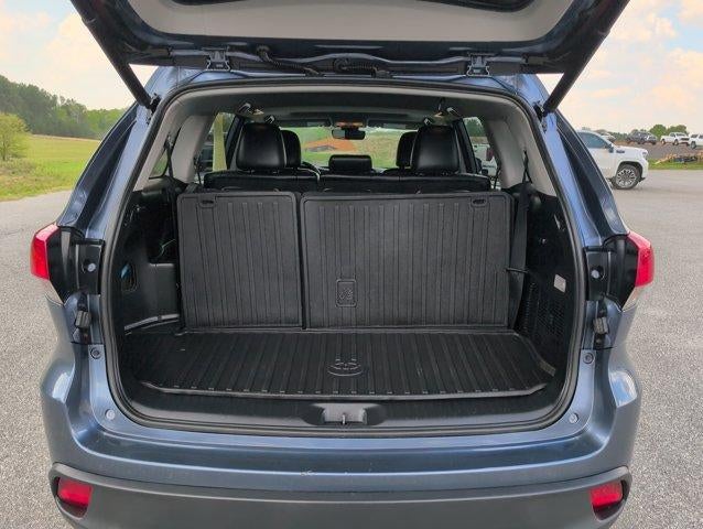 2018 Toyota Highlander SE