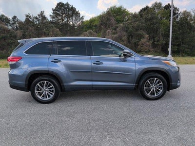 2018 Toyota Highlander SE