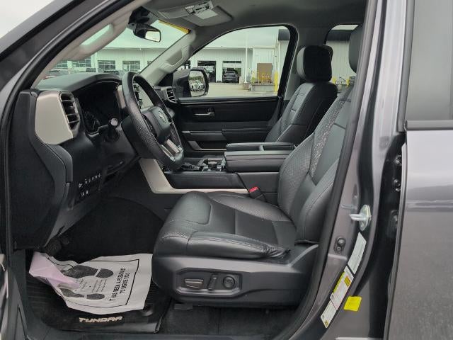2024 Toyota Tundra 4WD SR5