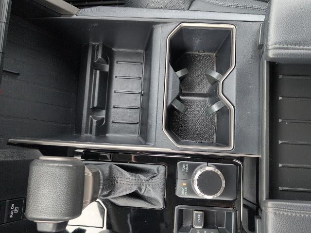 2024 Toyota Tundra 4WD SR5