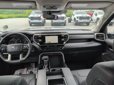 2024 Toyota Tundra 4WD SR5
