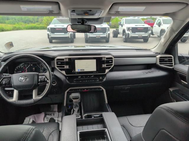 2024 Toyota Tundra 4WD SR5