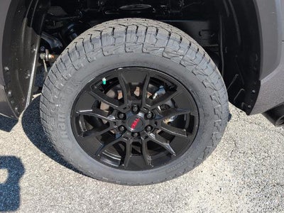 2024 Toyota Tundra 4WD SR5