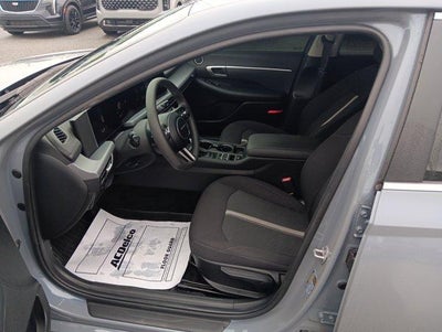 2025 Hyundai Sonata SE