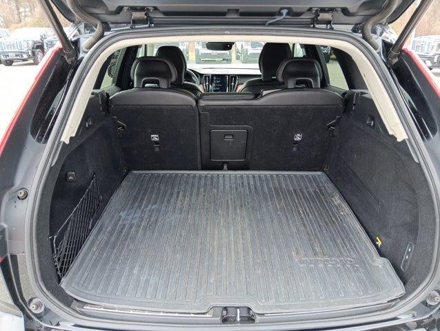 2019 Volvo XC60 Momentum